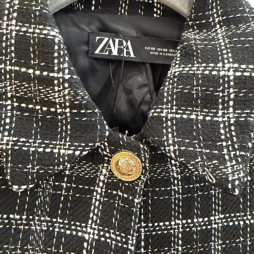 Zara Black and White tweed Blazer - Picture 2 of 2